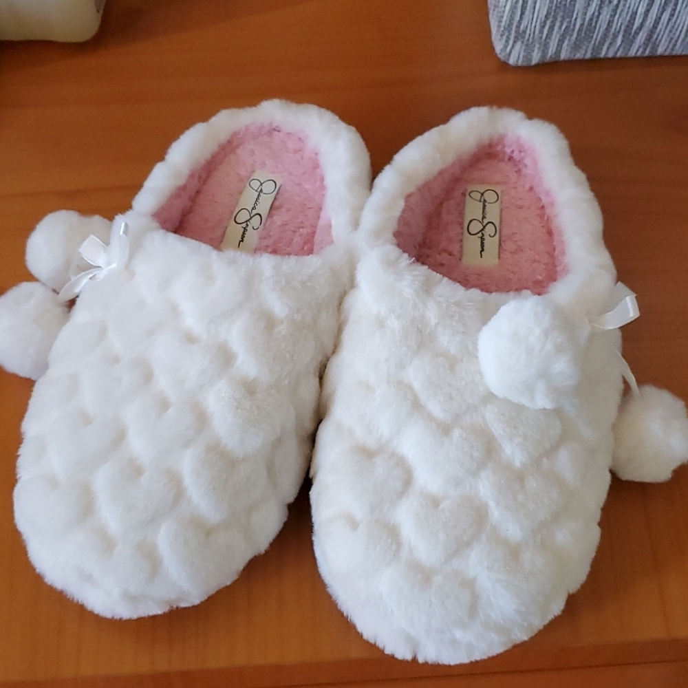 Jessica Simpson slippers